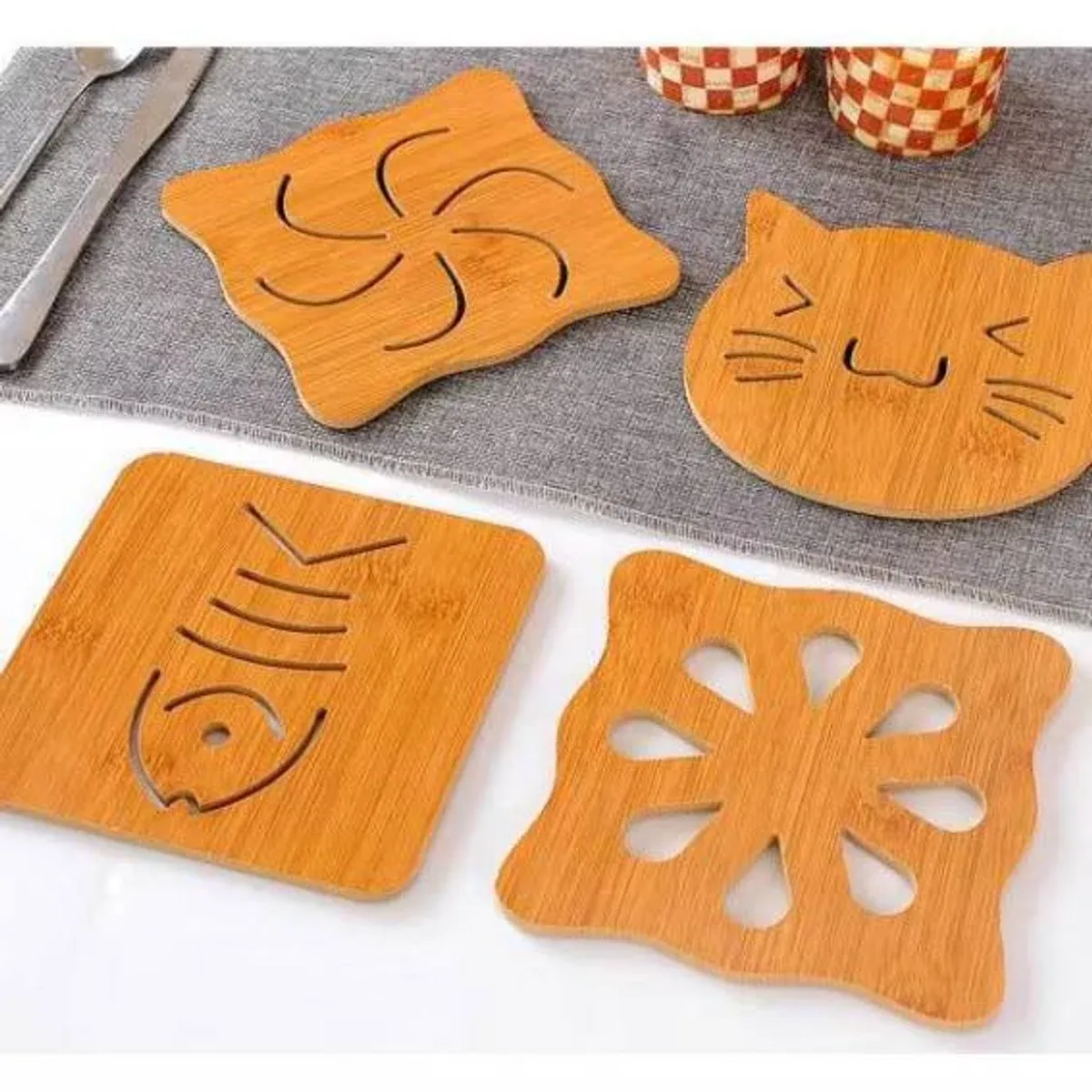 Miếng lót đế xoong nồi, chảo, chén bát bằng gỗ, đệm cao su chống trơn size 15cm