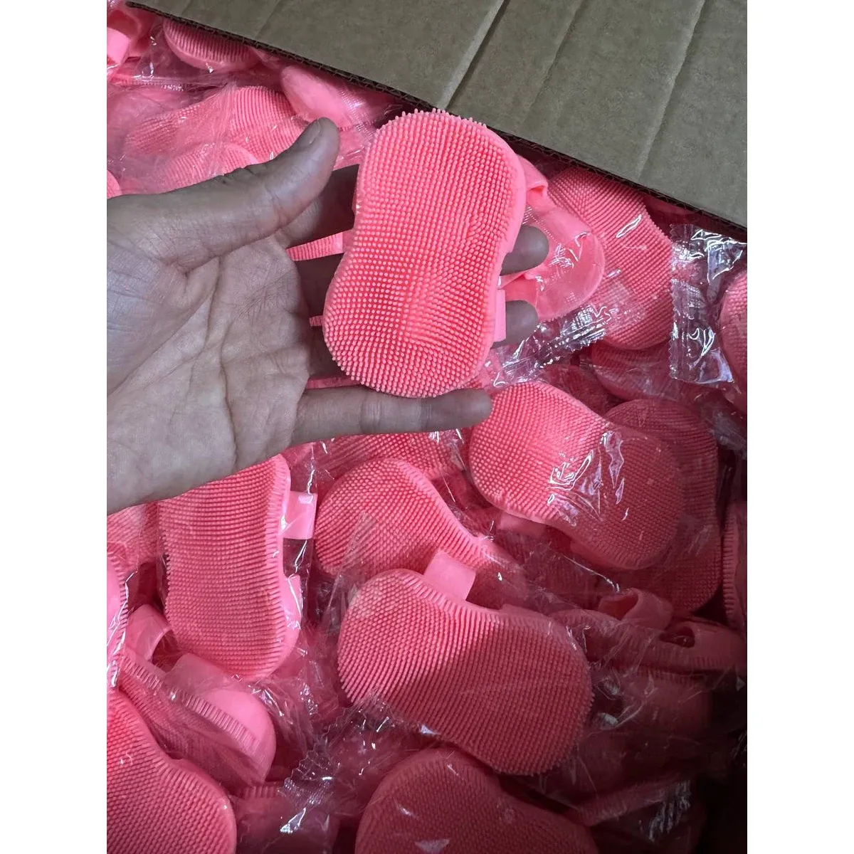Miếng Rửa Mặt Silicon Tẩy Tế Bào Chết Sạch Mụn Đầu Đen Massage Da Mặt