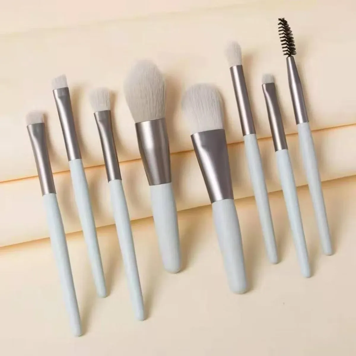 Bộ Cọ Trang Điểm 8 Món Mini Tiện Lợi – Cọ Makeup Lông Mềm Mịn Kèm Túi Zip